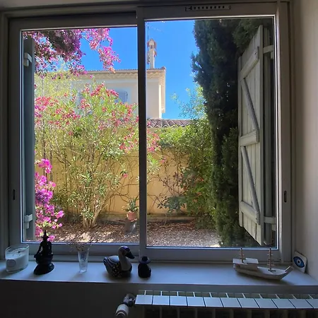 Charming Quiet Pool *