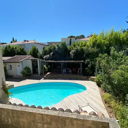 Charming Quiet Pool *