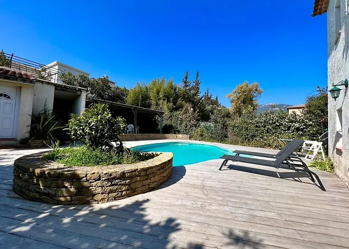 Villa Charming Quiet Pool *