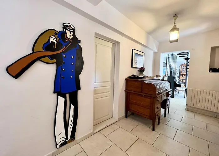 Charming Quiet Pool *