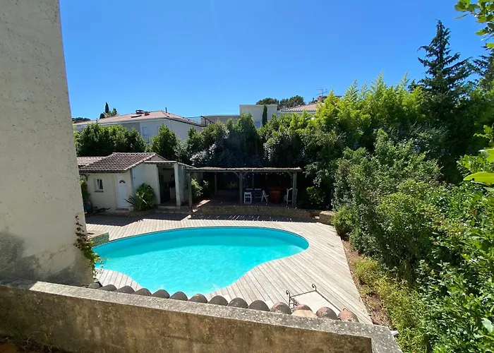 Charming Quiet Pool *