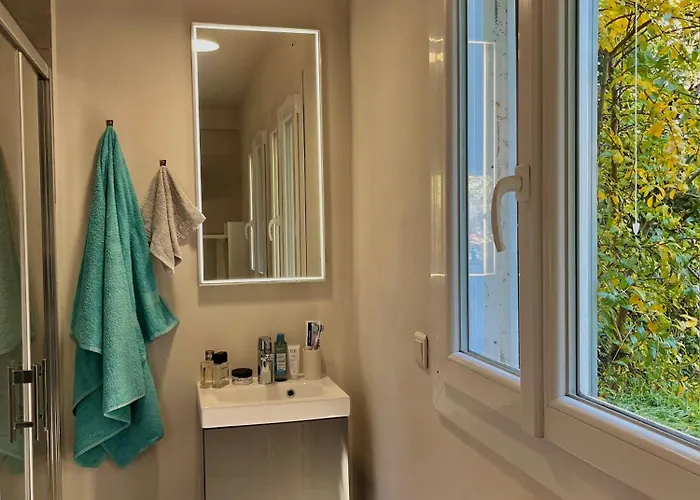 Charming Quiet Pool * Toulon